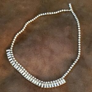 Elegant Baguette Rhinestone Collar Necklace with Clear Stones